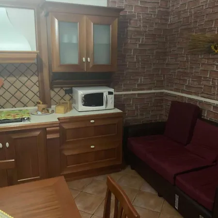 Airport Tourist's House Catania